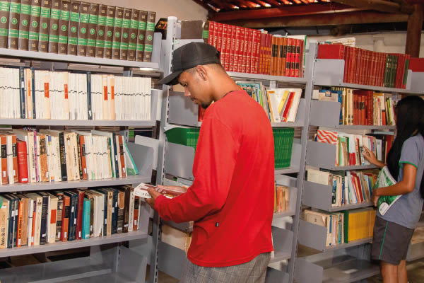 biblioteca_acervo